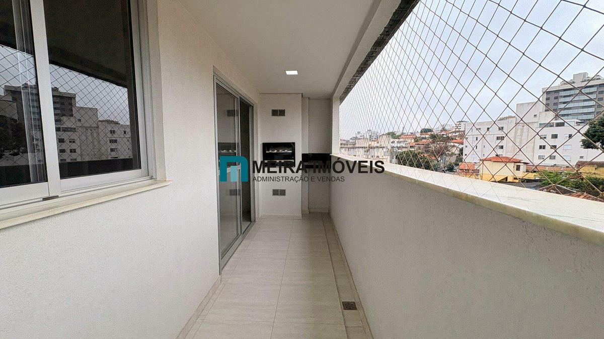 Apartamento, Sagrada Família, 3 Quartos, 2 Vagas, 1 Suíte