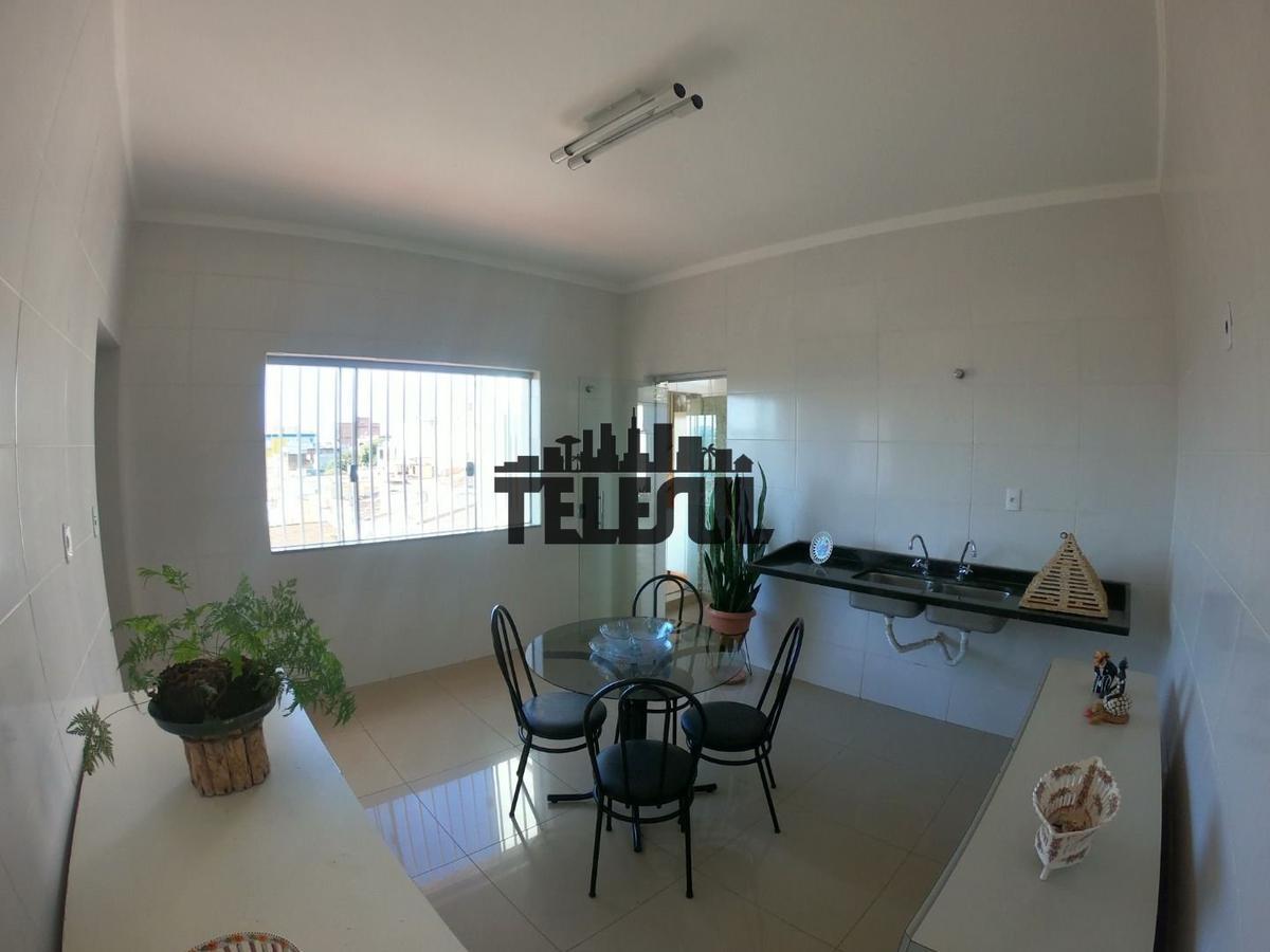 Casa, Vila Nossa Senhora dos Anjos, 4 Quartos, 2 Vagas, 2 Suítes