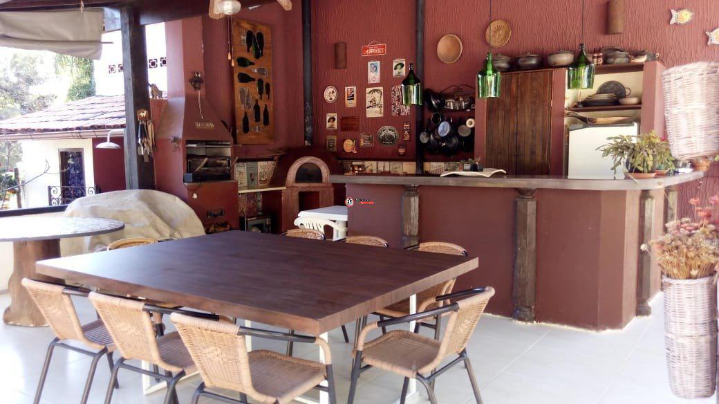 Casa, Pampulha, 5 Quartos, 4 Vagas, 2 Suítes