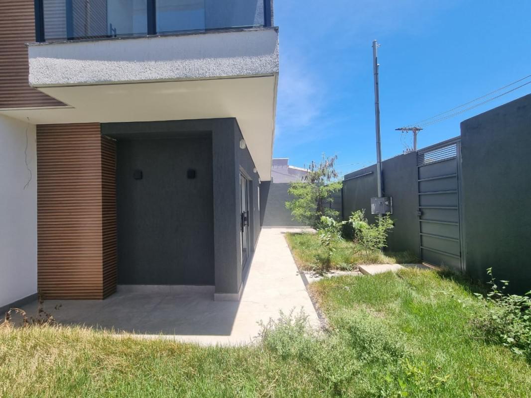 Casa, São Pedro, 3 Quartos, 2 Vagas, 1 Suíte