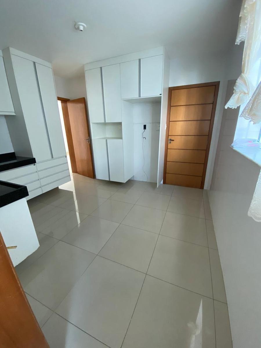 Apartamento, Centro, 3 Quartos, 2 Vagas, 1 Suíte