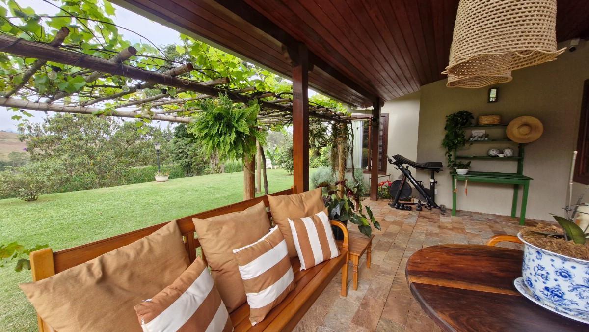 Casa, Estancia Estoril I, 4 Quartos, 10 Vagas, 2 Suítes
