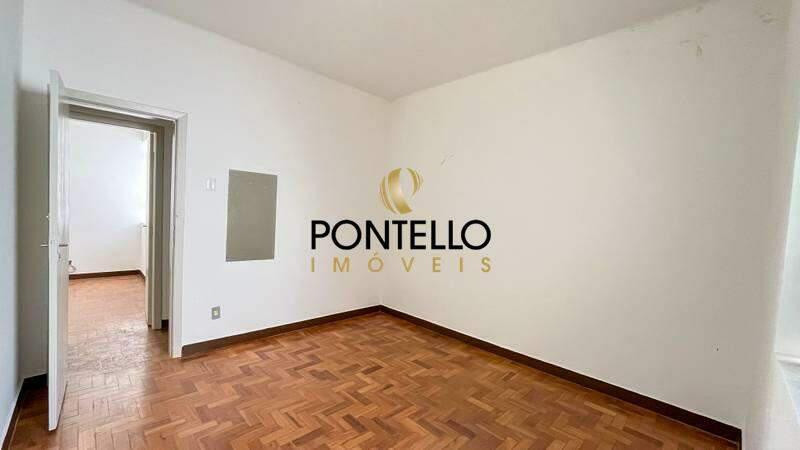 Apartamento, Floresta, 3 Quartos, 0 Vaga, 1 Suíte