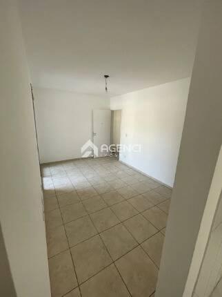 Apartamento, Cabral, 3 Quartos, 0 Vaga, 1 Suíte
