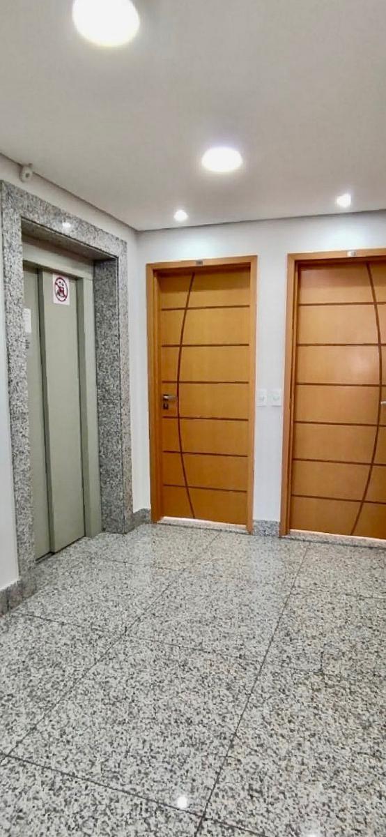 Apartamento, Serrano, 3 Quartos, 2 Vagas, 1 Suíte
