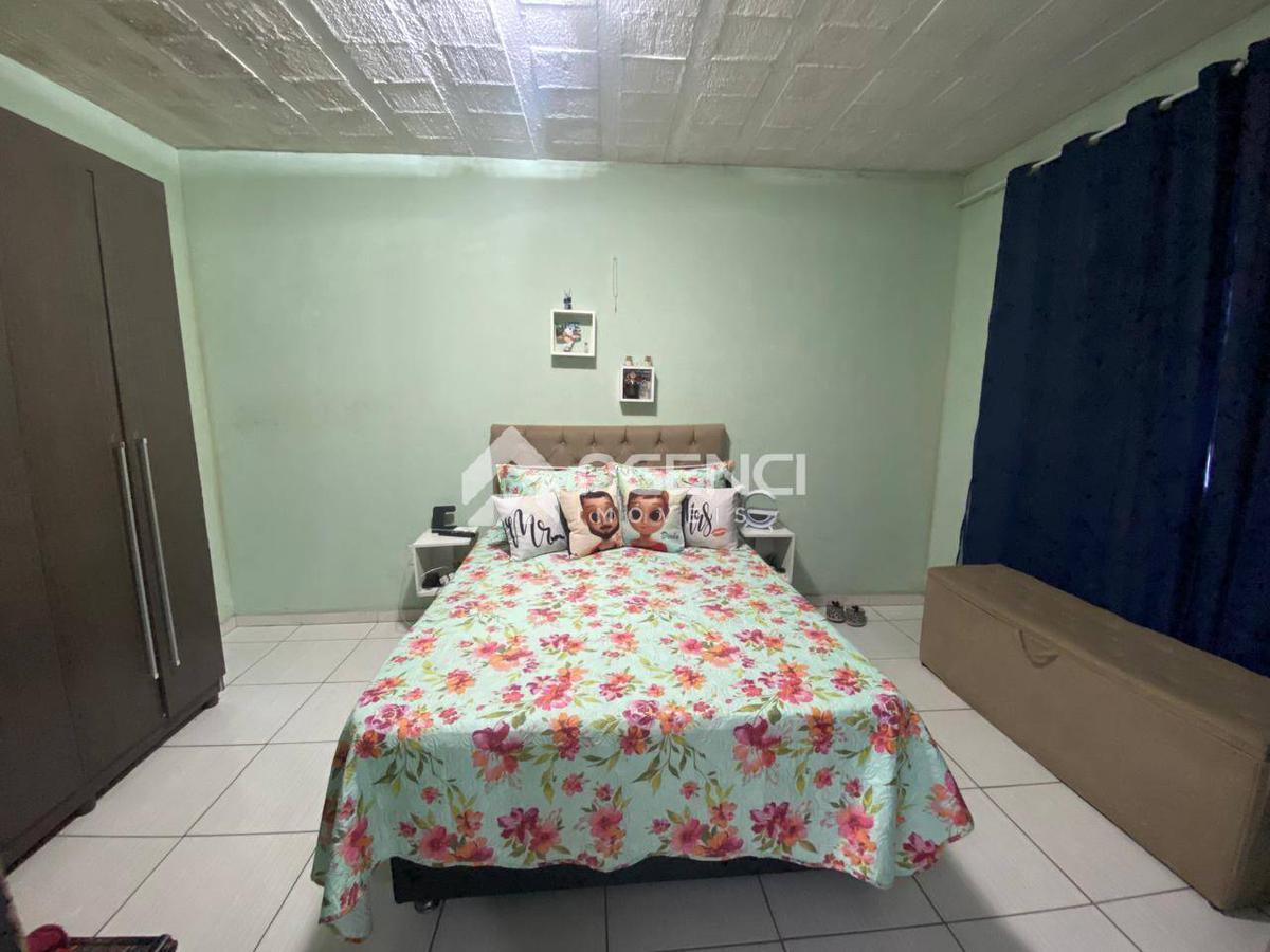 Casa, Santa Maria, 3 Quartos, 0 Vaga, 1 Suíte