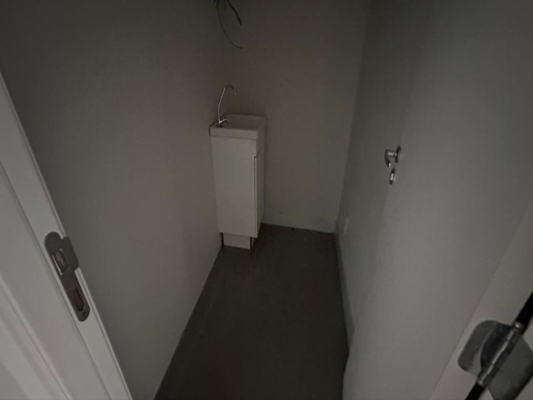 Sala, Savassi, 0 Quarto, 1 Vaga