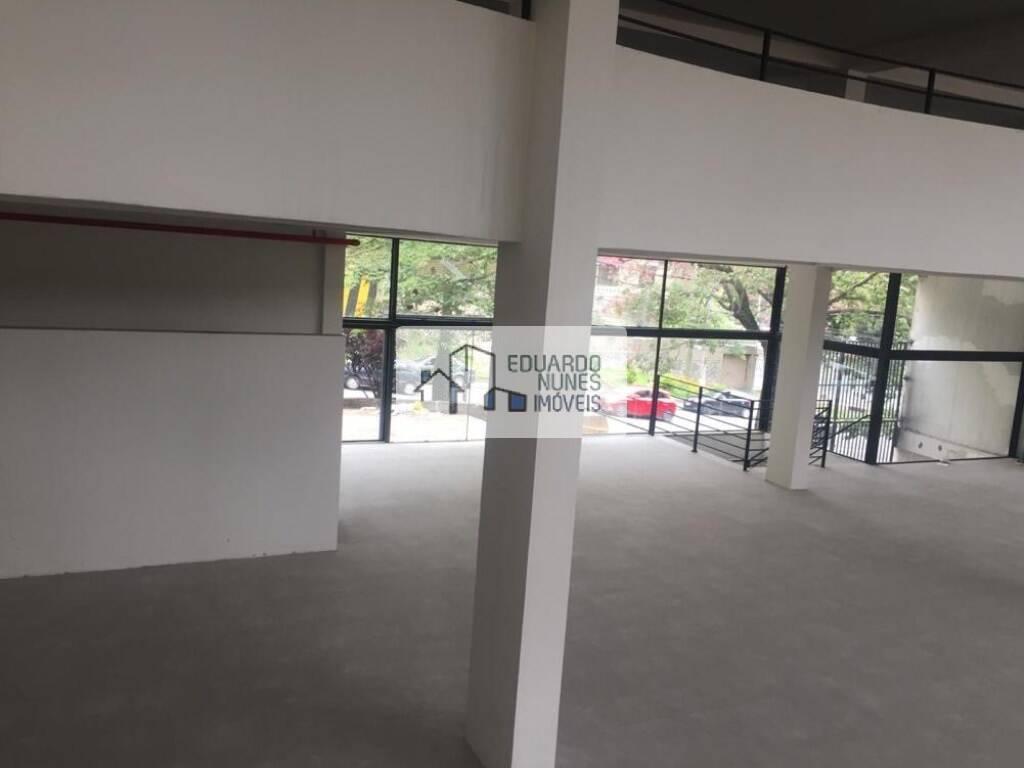 Prédio, Floresta, 0 Quarto, 25 Vagas