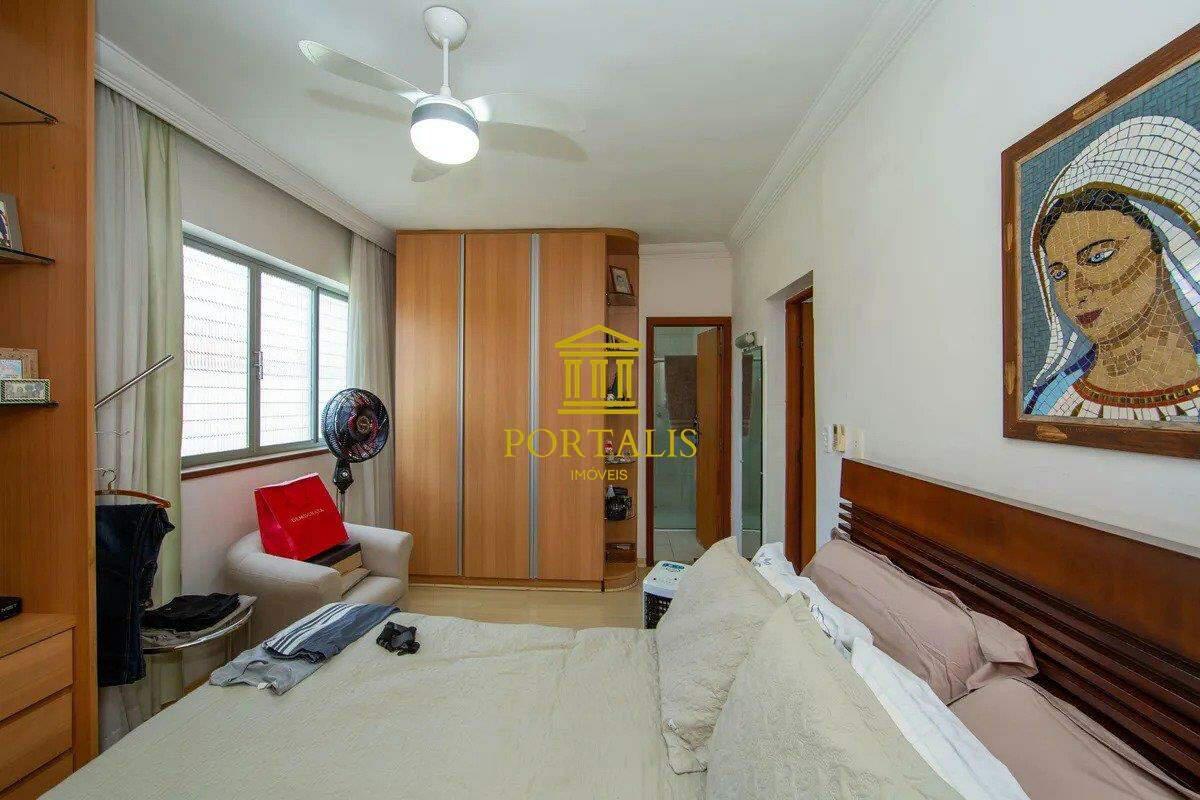 Casa, Prado, 5 Quartos, 6 Vagas, 2 Suítes