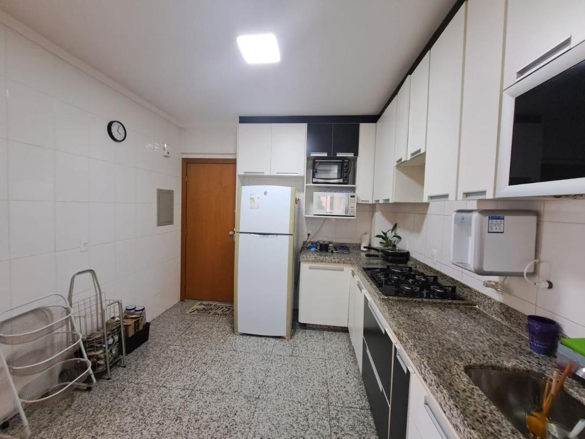 Apartamento, Fernão Dias, 4 Quartos, 2 Vagas, 1 Suíte
