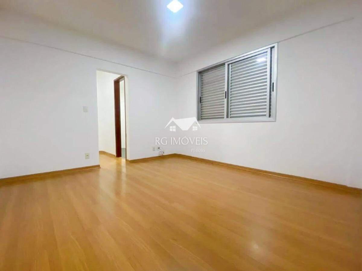 Apartamento, Barreiro, 3 Quartos, 2 Vagas, 1 Suíte