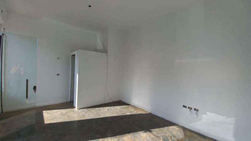 Andar, Centro, 0 Quarto, 0 Vaga