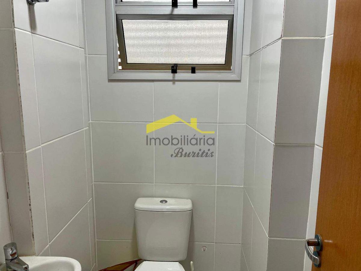 Sala, Estoril, 2 Vagas