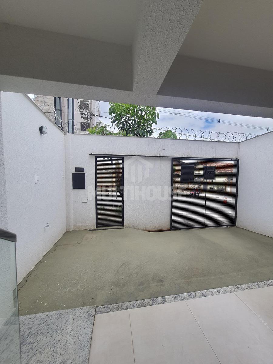 Casa, Santa Mônica, 3 Quartos, 4 Vagas, 1 Suíte