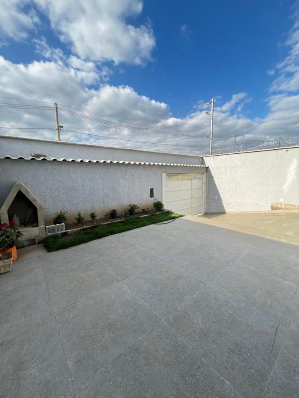 Casa, Vila Satélite, 3 Quartos, 4 Vagas, 1 Suíte