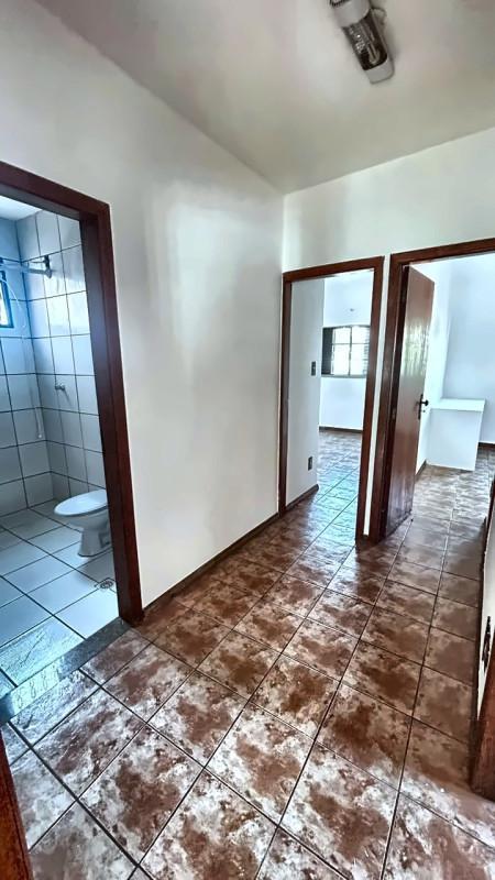 Casa Comercial, Alípio de Melo, 3 Quartos, 1 Vaga, 1 Suíte