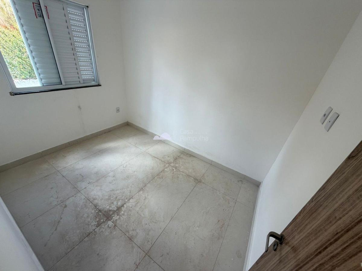 Apartamento, Santa Branca, 3 Quartos, 1 Vaga, 1 Suíte