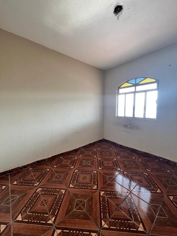 Casa, Jatobá (barreiro), 2 Quartos, 1 Vaga, 1 Suíte