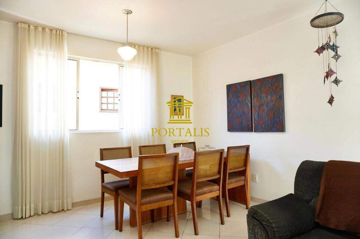 Apartamento, Sagrada Família, 3 Quartos, 1 Vaga, 1 Suíte