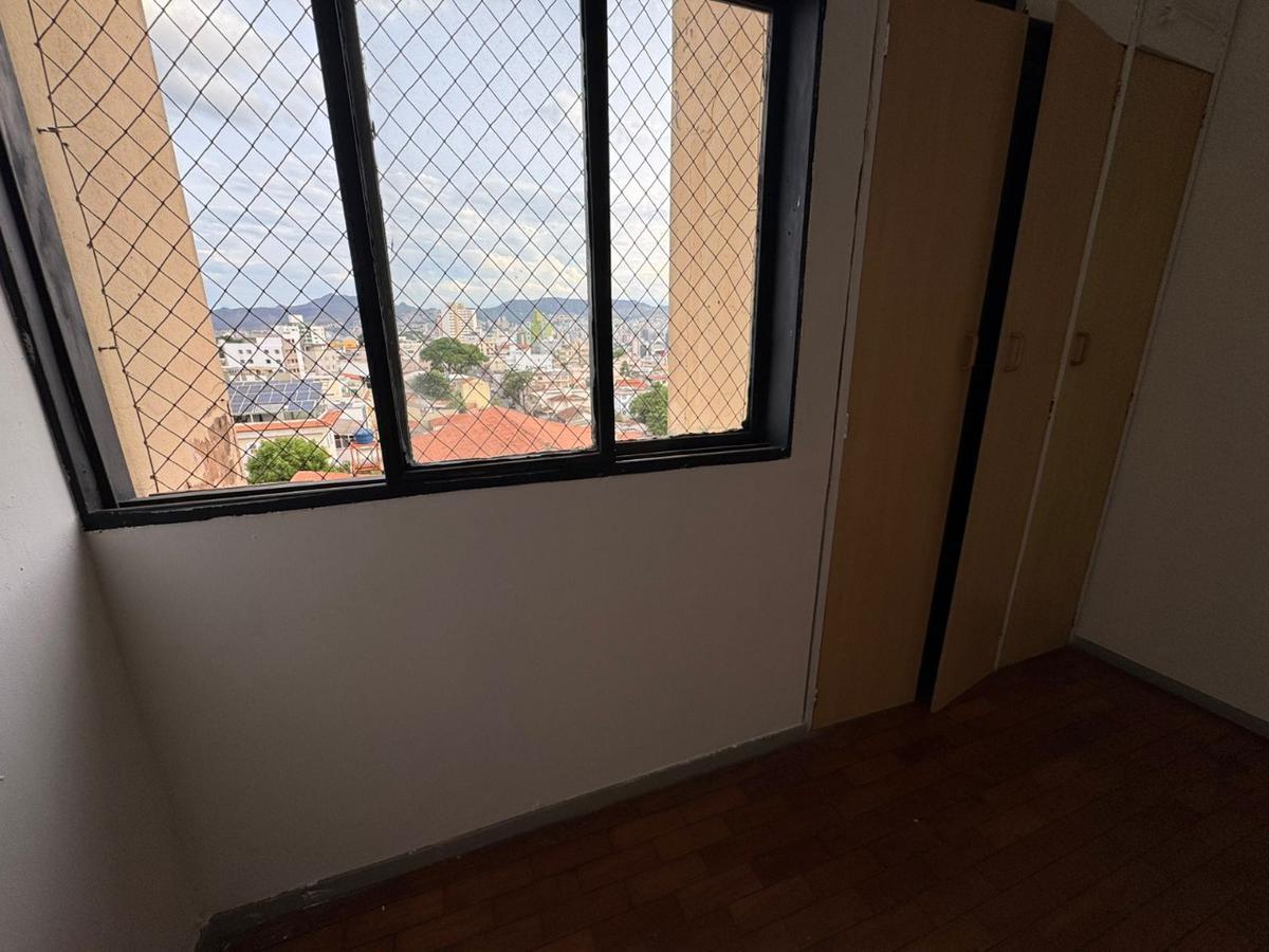 Apartamento, Lagoinha, 2 Quartos, 0 Vaga
