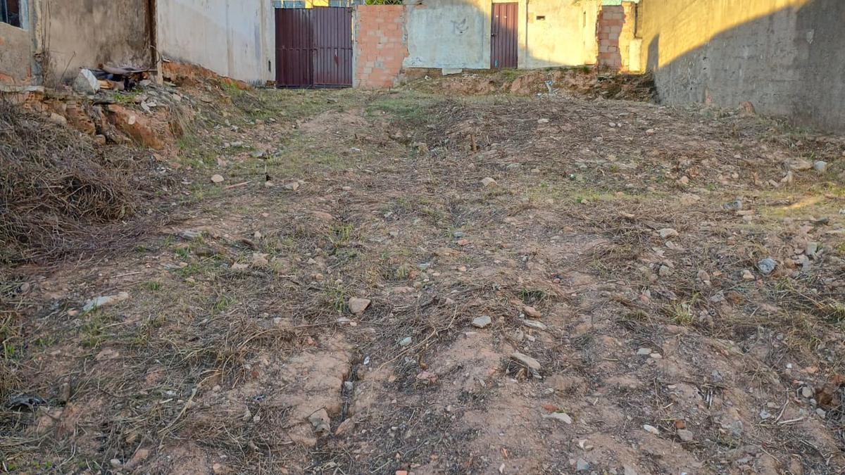 Lote, Santa Cruz, 0 Quarto, 0 Vaga