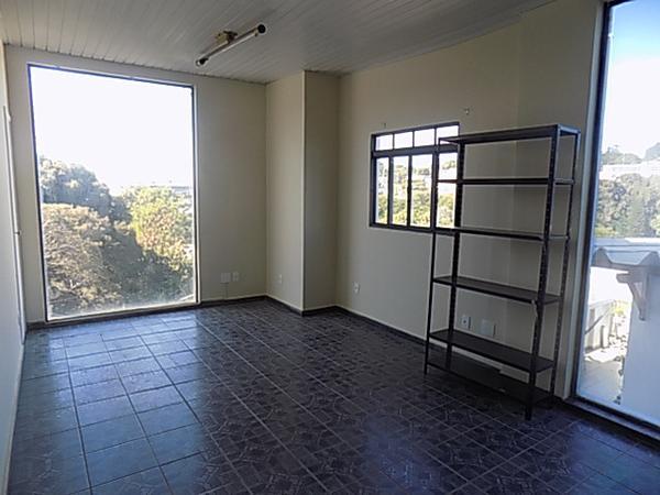 Sala, João Pinheiro