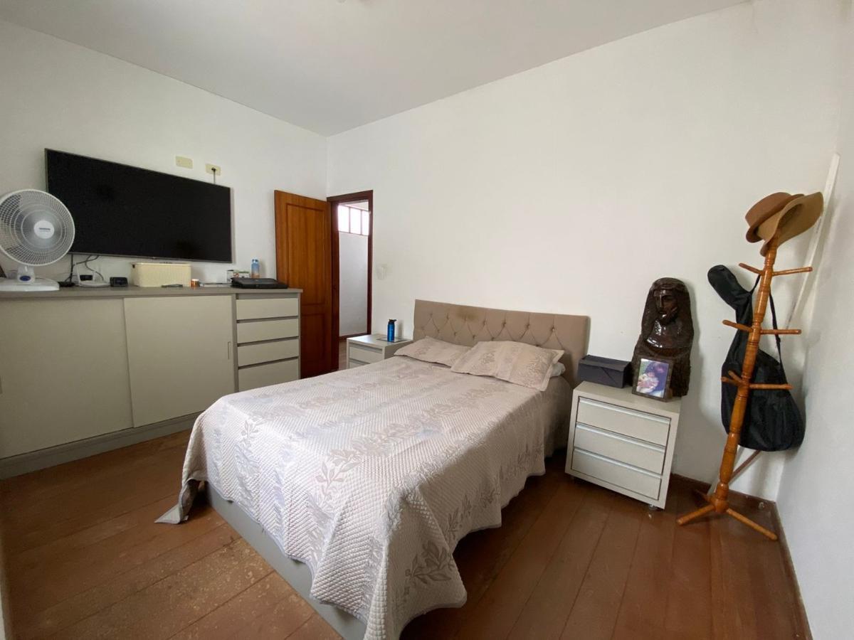 Casa, Centro, 4 Quartos, 2 Vagas, 3 Suítes