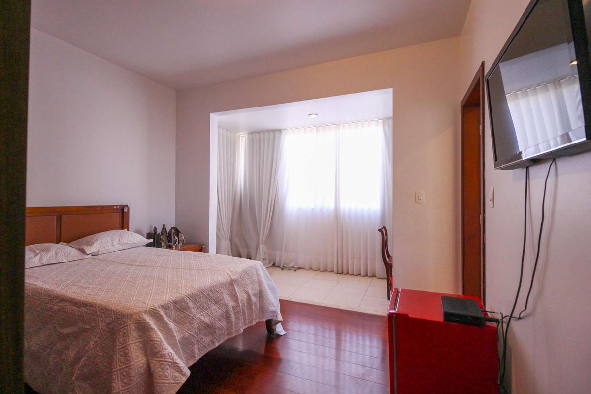 Apartamento, Liberdade, 4 Quartos, 2 Vagas, 1 Suíte