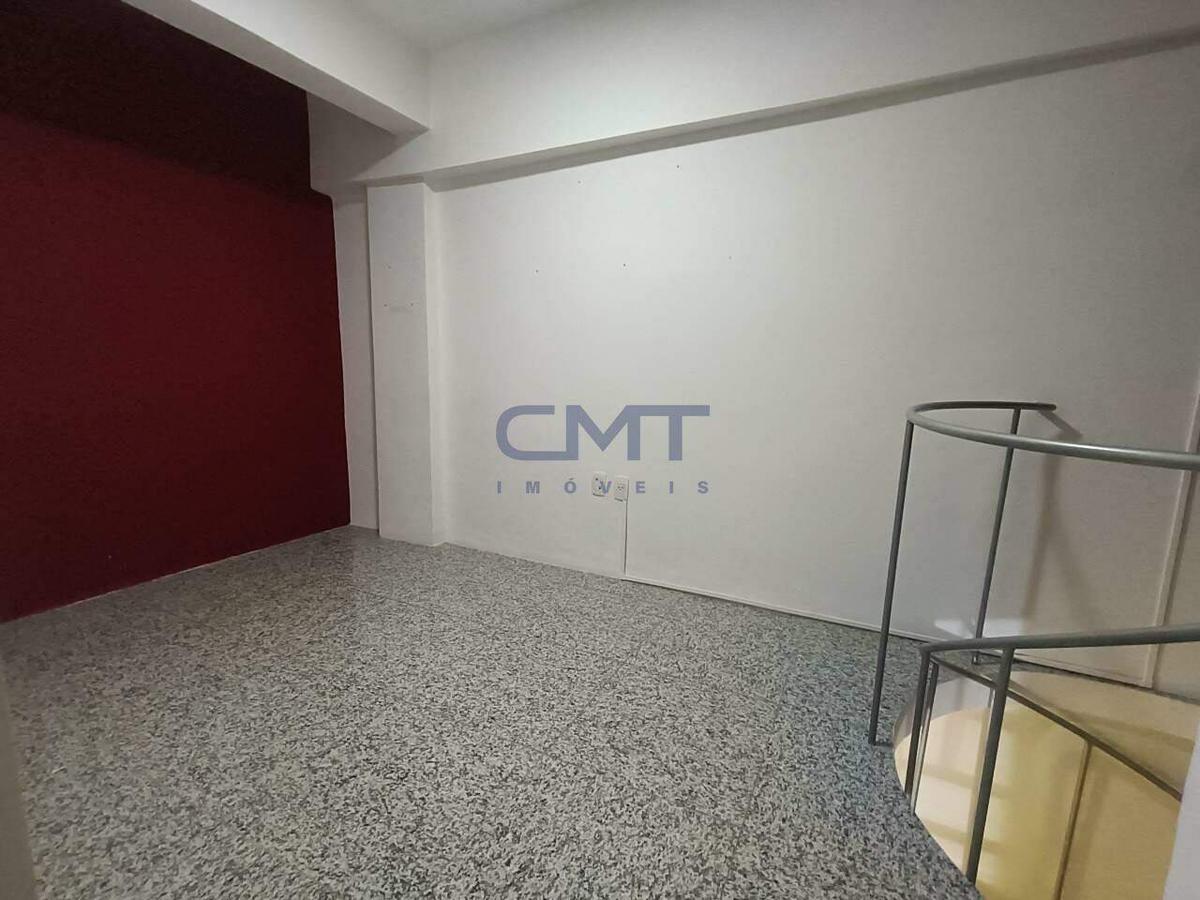 Andar, Belvedere, 0 Quarto, 0 Vaga