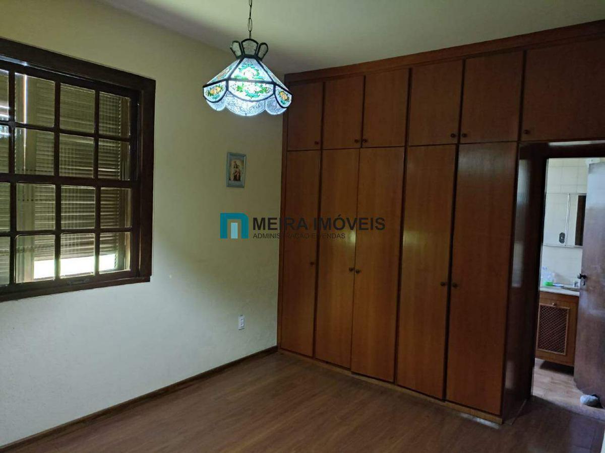 Casa, Nova Suíssa, 8 Quartos, 3 Vagas, 2 Suítes