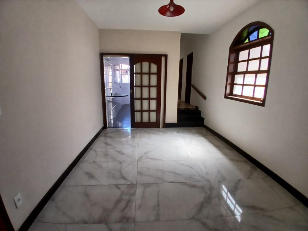 Casa, São João Batista (venda Nova), 3 Quartos, 4 Vagas, 1 Suíte