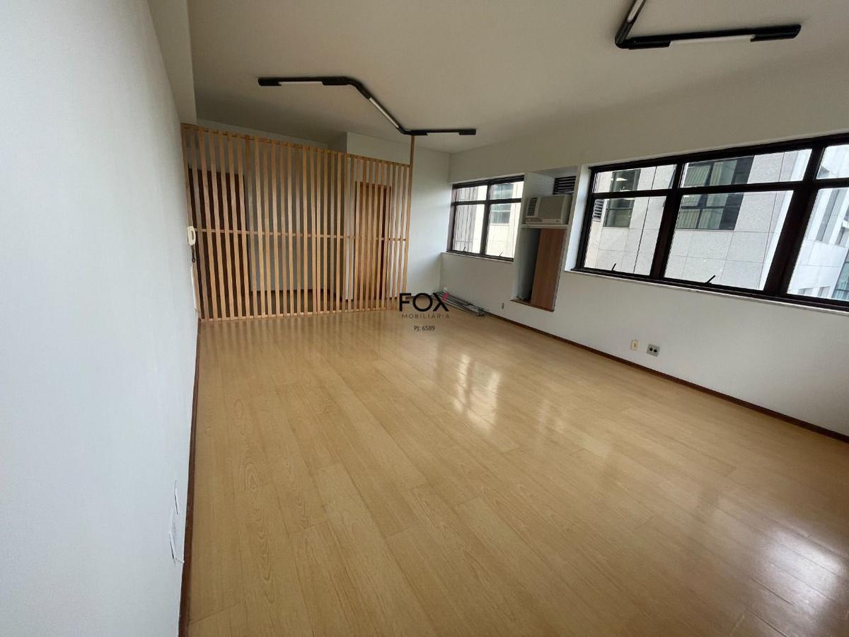 Sala, Gutierrez, 0 Quarto, 1 Vaga