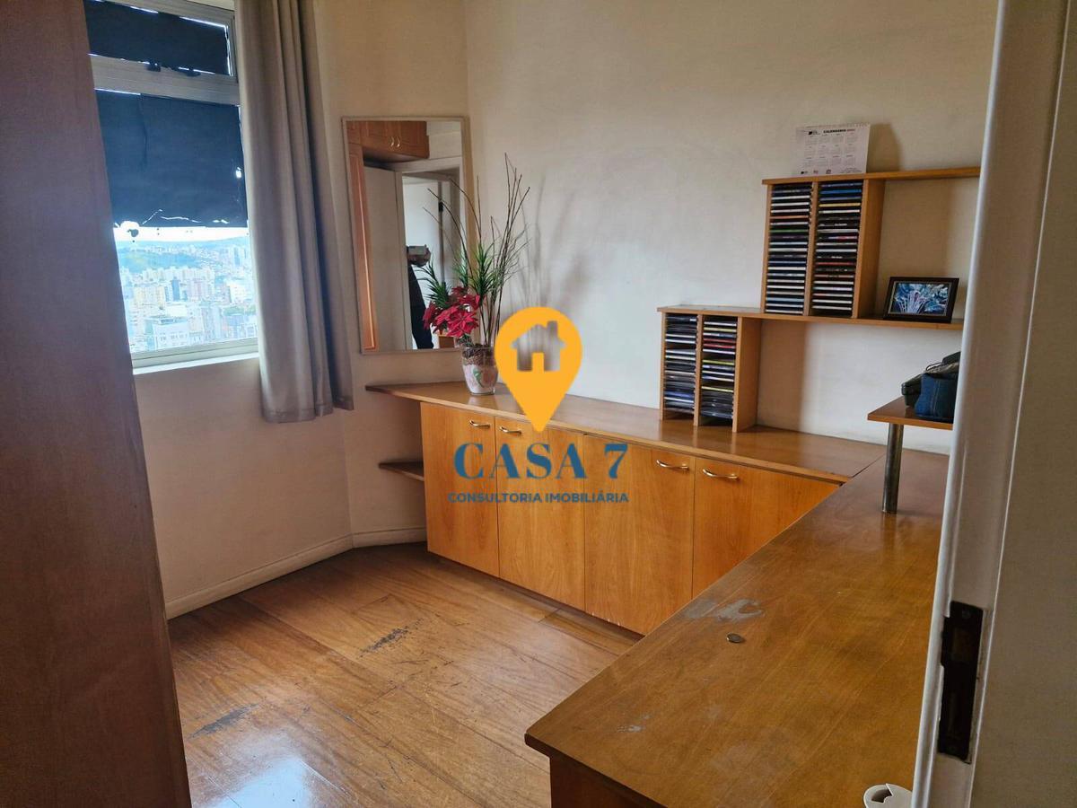 Apartamento, Sagrada Família, 3 Quartos, 1 Vaga, 1 Suíte