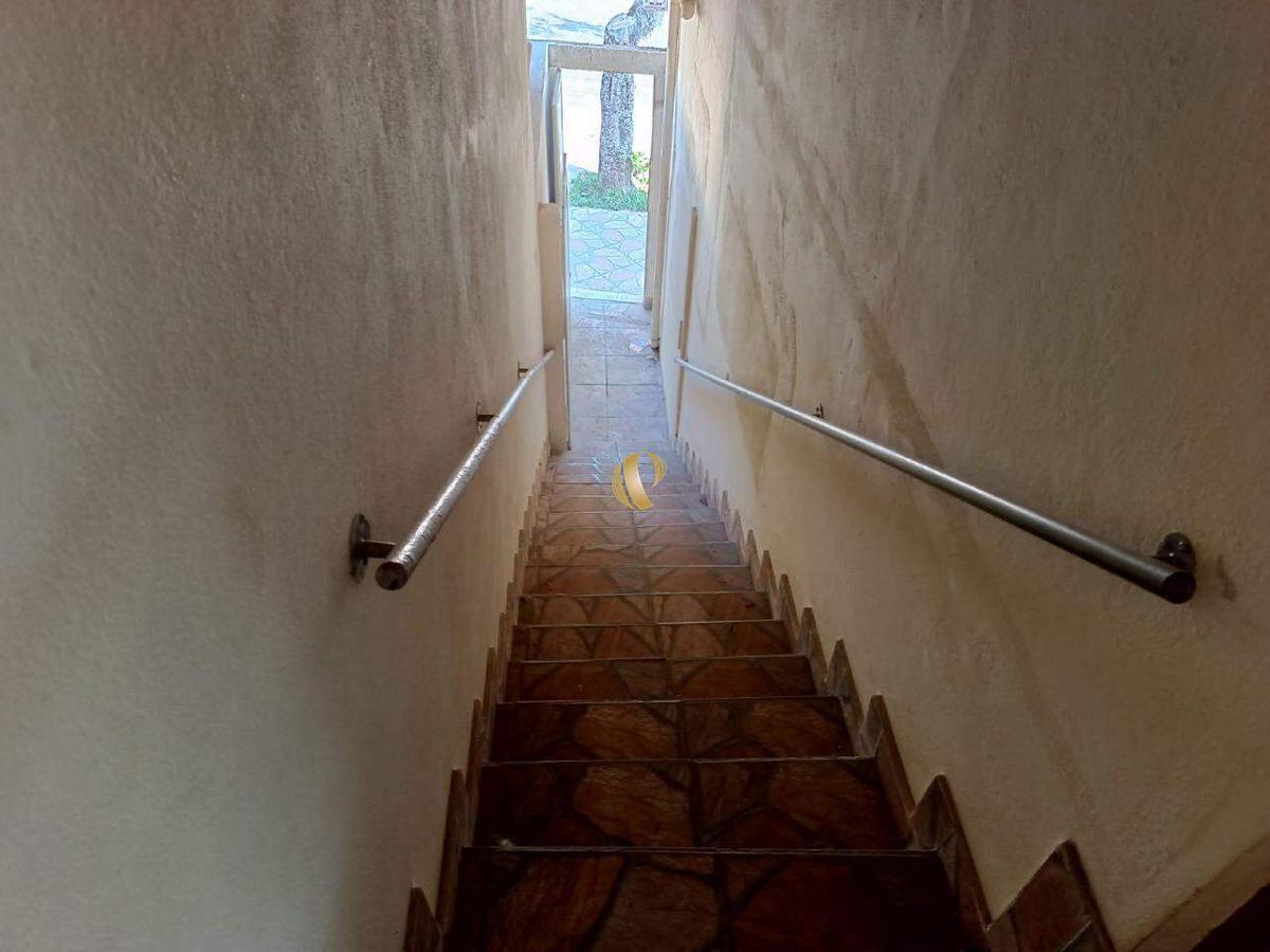 Casa, Boa Vista, 8 Quartos, 4 Vagas, 1 Suíte