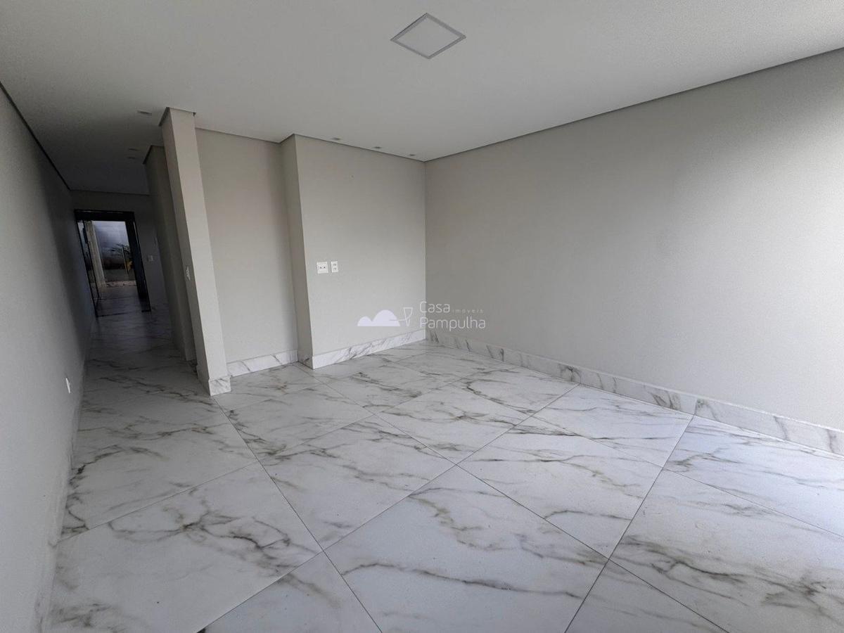 Casa, Trevo, 3 Quartos, 3 Vagas, 2 Suítes