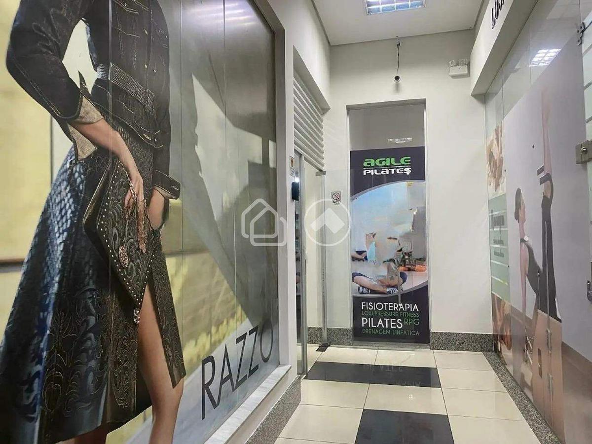 Sala, Padre Eustáquio