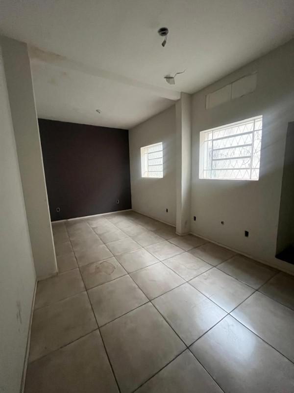 Casa, Barreiro, 4 Quartos, 3 Vagas, 1 Suíte