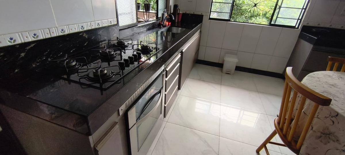 Casa, Gávea I, 3 Quartos, 2 Vagas, 1 Suíte