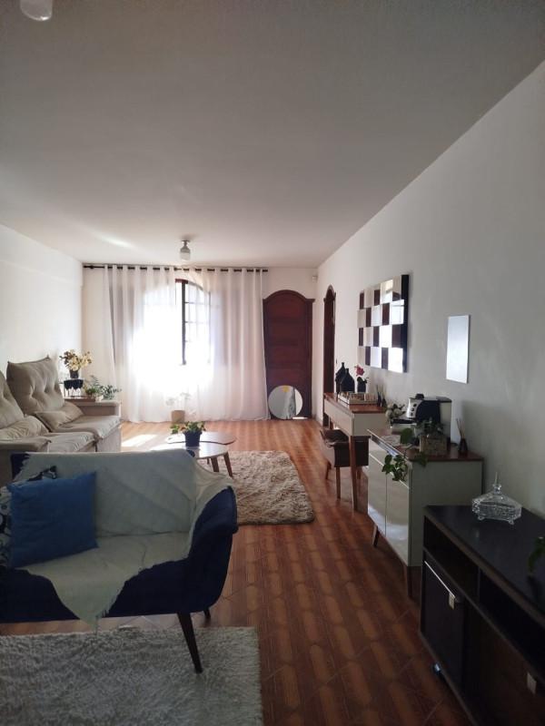 Casa, Jardim Riacho das Pedras, 4 Quartos, 10 Vagas, 1 Suíte