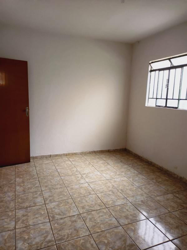Casa, Conjunto Água Branca, 4 Quartos, 5 Vagas, 1 Suíte