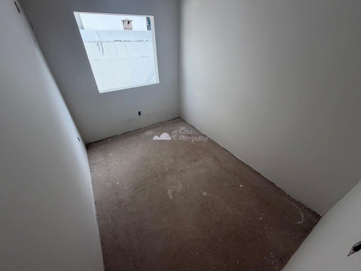 Casa, Santa Mônica, 3 Quartos, 4 Vagas, 1 Suíte