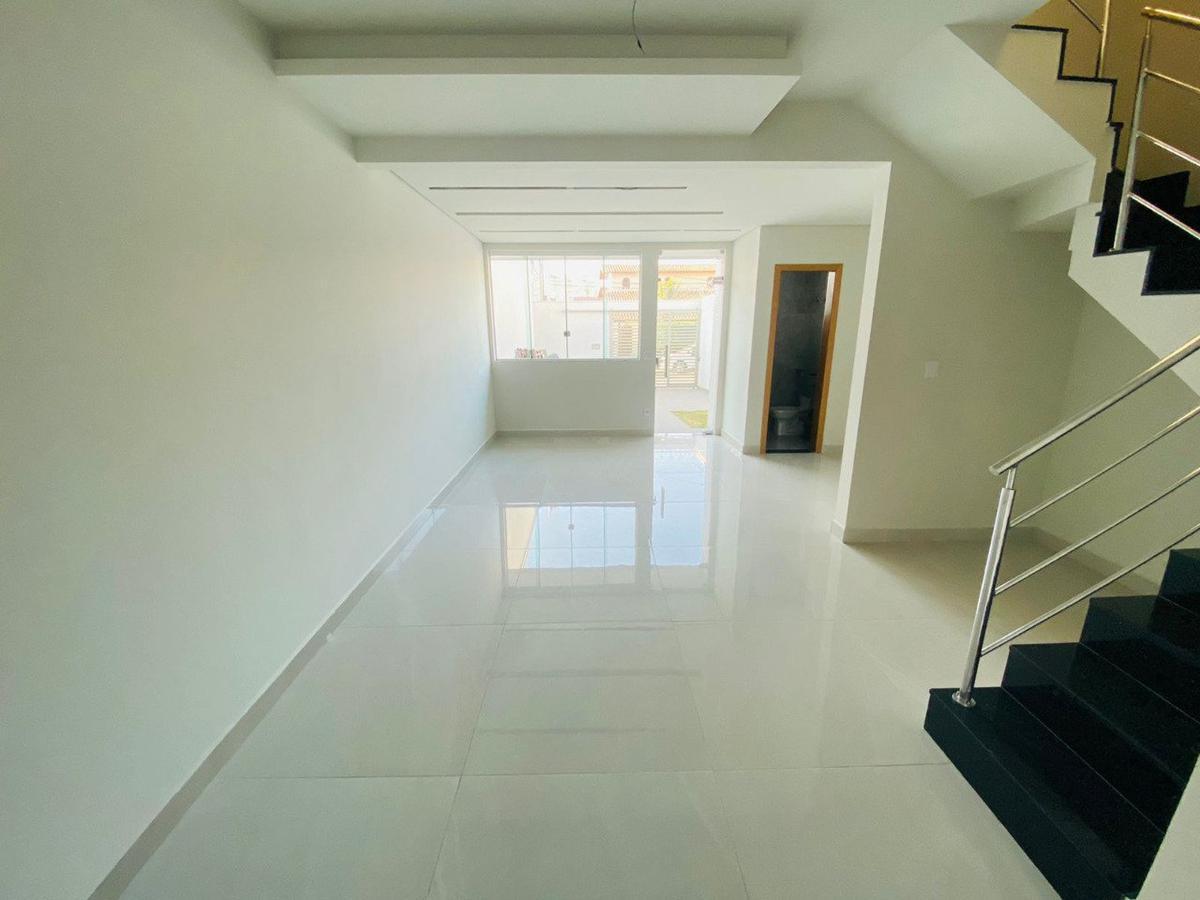 Casa, Santa Amélia, 3 Quartos, 4 Vagas, 1 Suíte