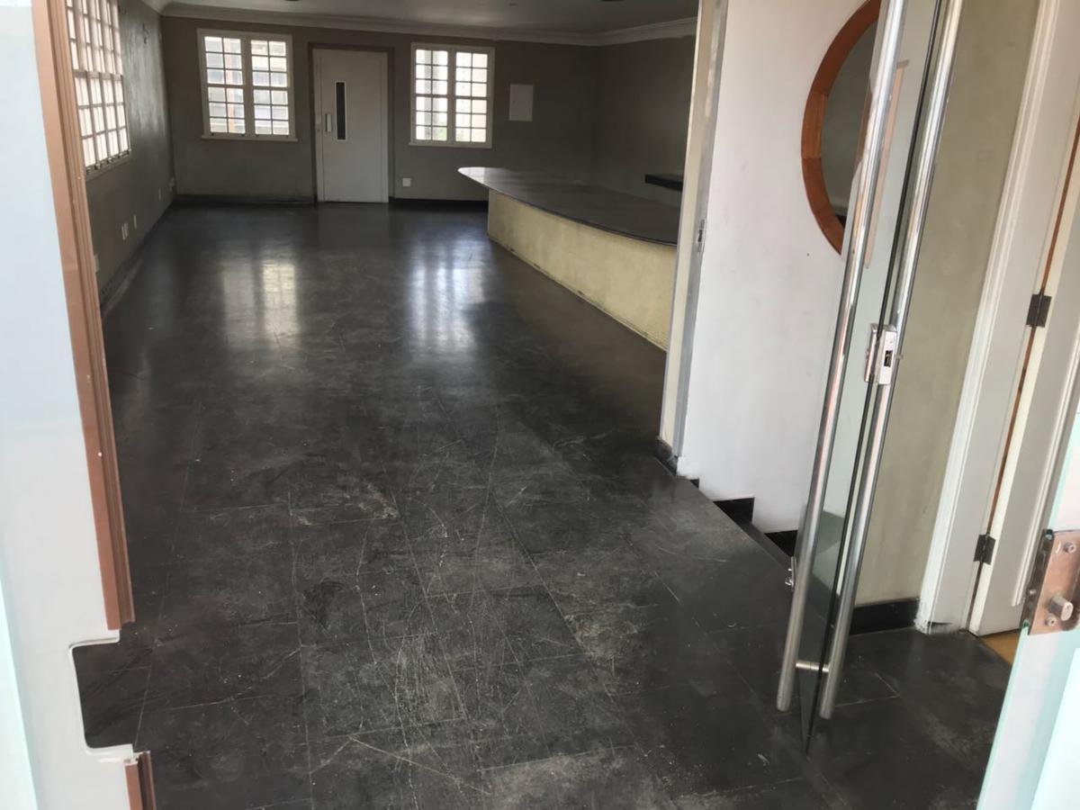 Casa Comercial, Cruzeiro, 0 Quarto, 0 Vaga