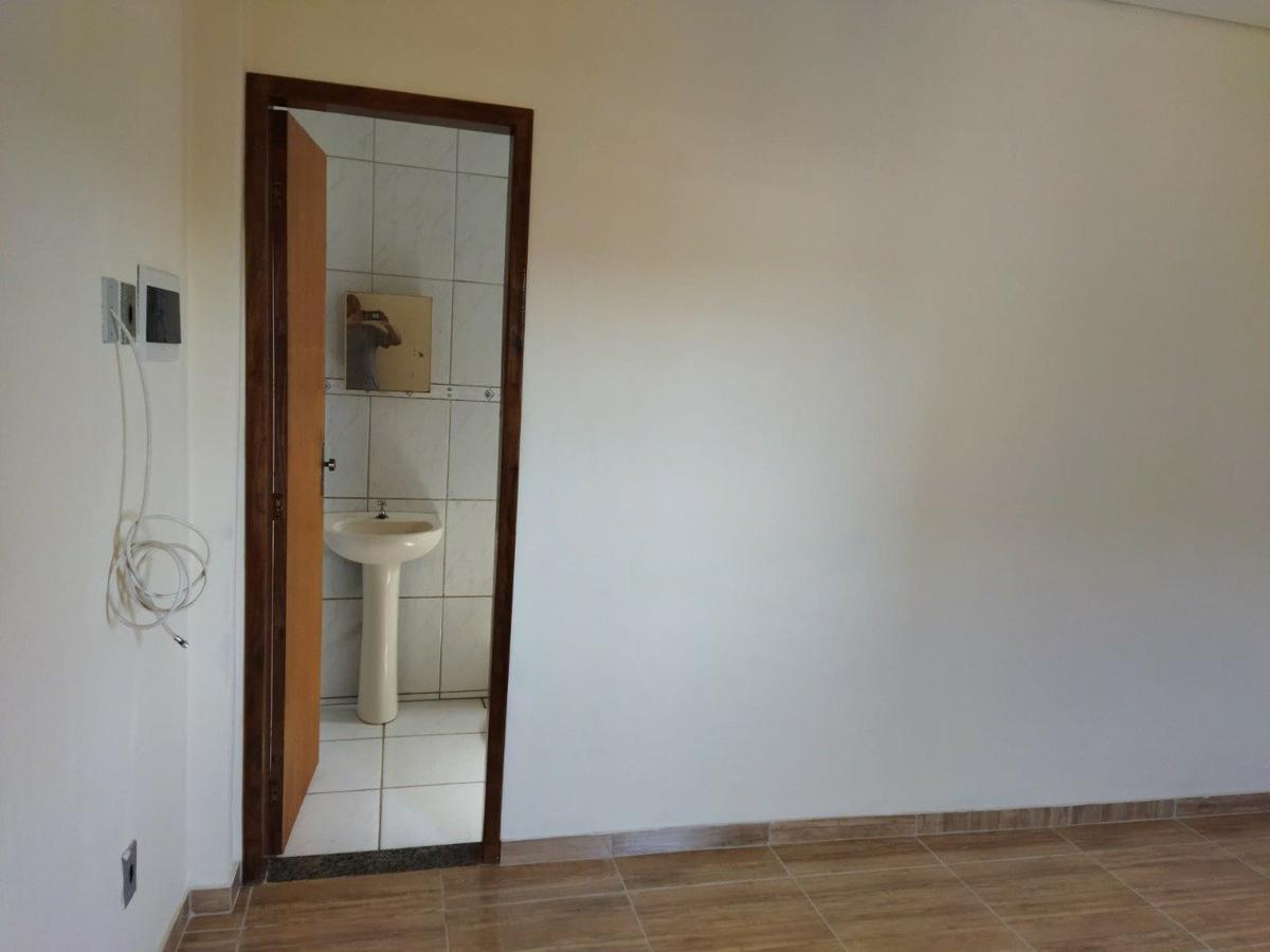 Casa, Jardim Leblon, 2 Quartos, 0 Vaga, 1 Suíte