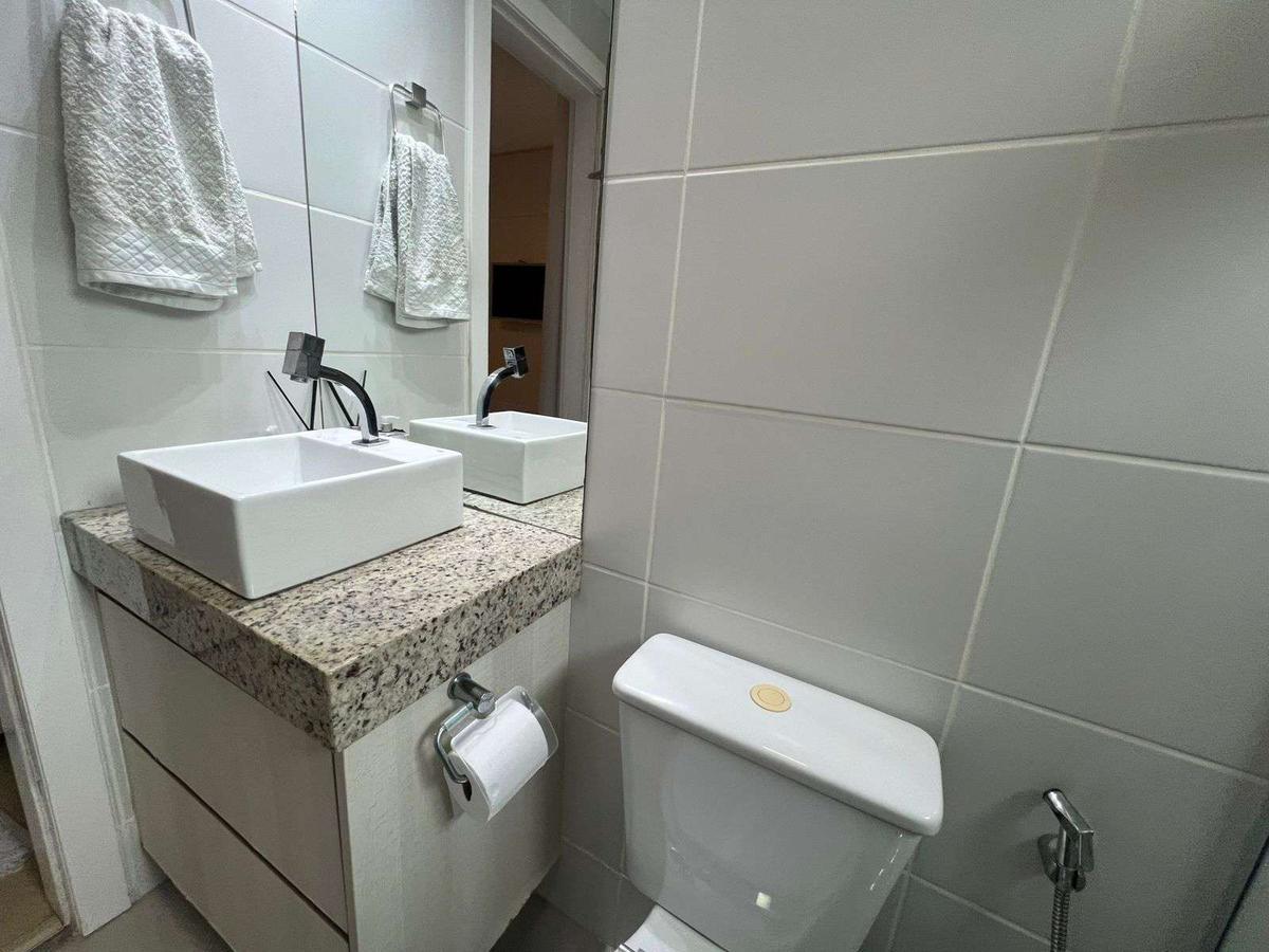 Apartamento, Sagrada Família, 3 Quartos, 2 Vagas, 1 Suíte