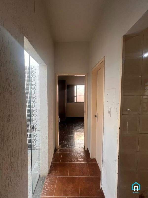 Casa, Centro, 2 Quartos, 1 Vaga, 1 Suíte