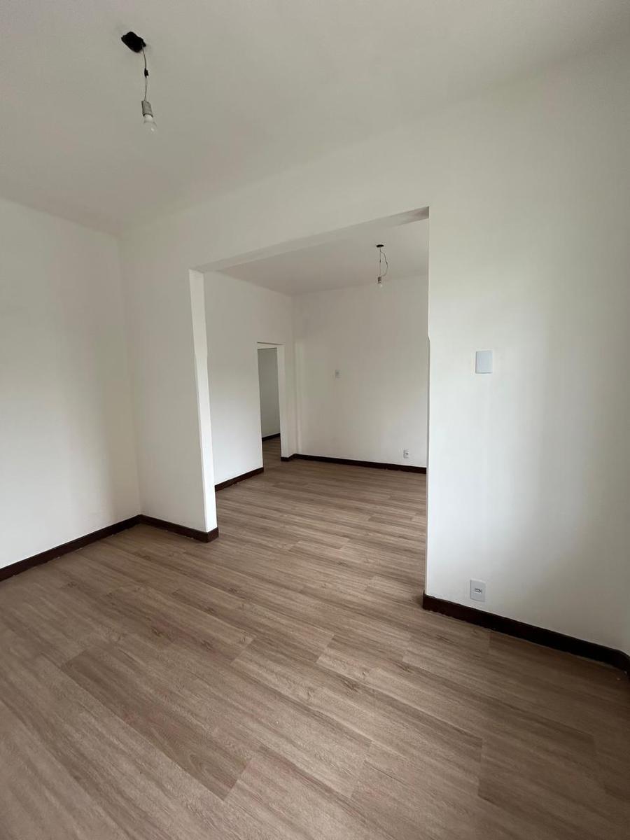 Casa Comercial, Santo Agostinho, 4 Quartos, 0 Vaga