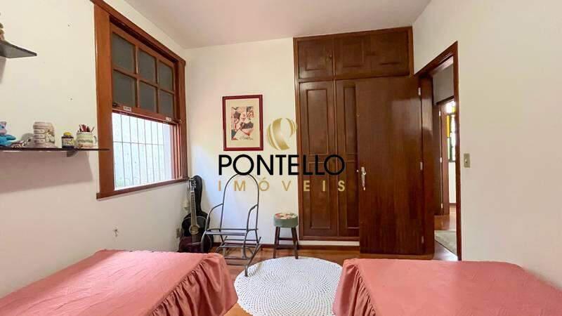 Casa, Comiteco, 4 Quartos, 3 Vagas, 2 Suítes