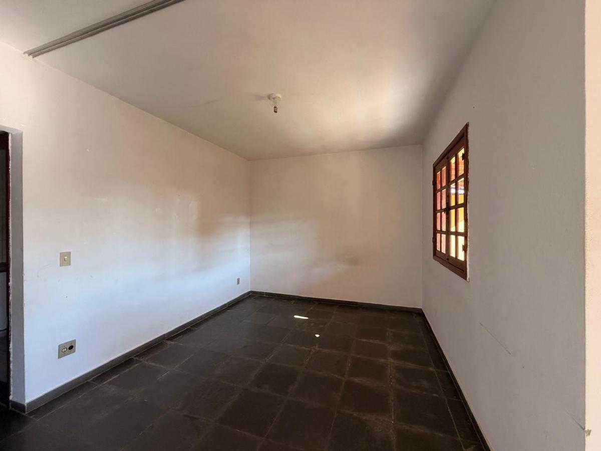 Casa, Jardim Canadá, 2 Quartos, 2 Vagas