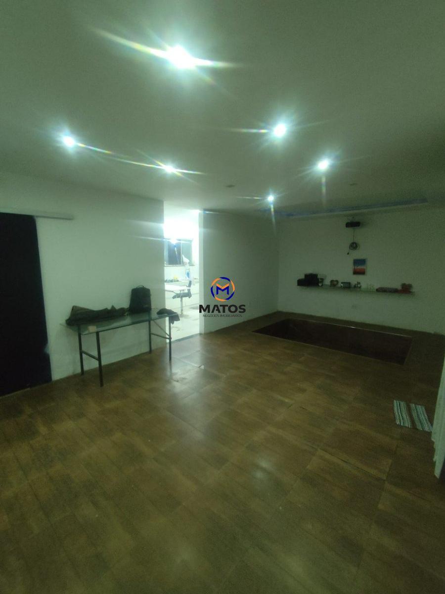 Casa, Liberdade, 3 Quartos, 0 Vaga